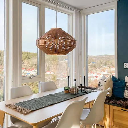 Cozy In With Kitchen Holiday home *